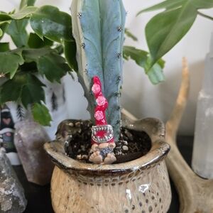 Gnome Plant Stake- Vampire And Roses